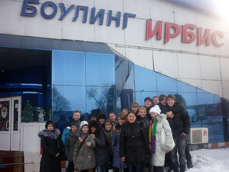 Молодежь Талдыкоргана в боулинге